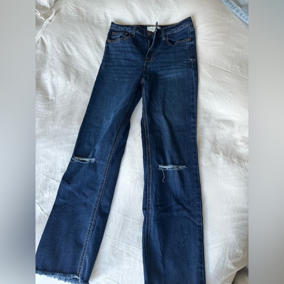 Classic Blue Distressed Women Jeans - Picture 1 of 3